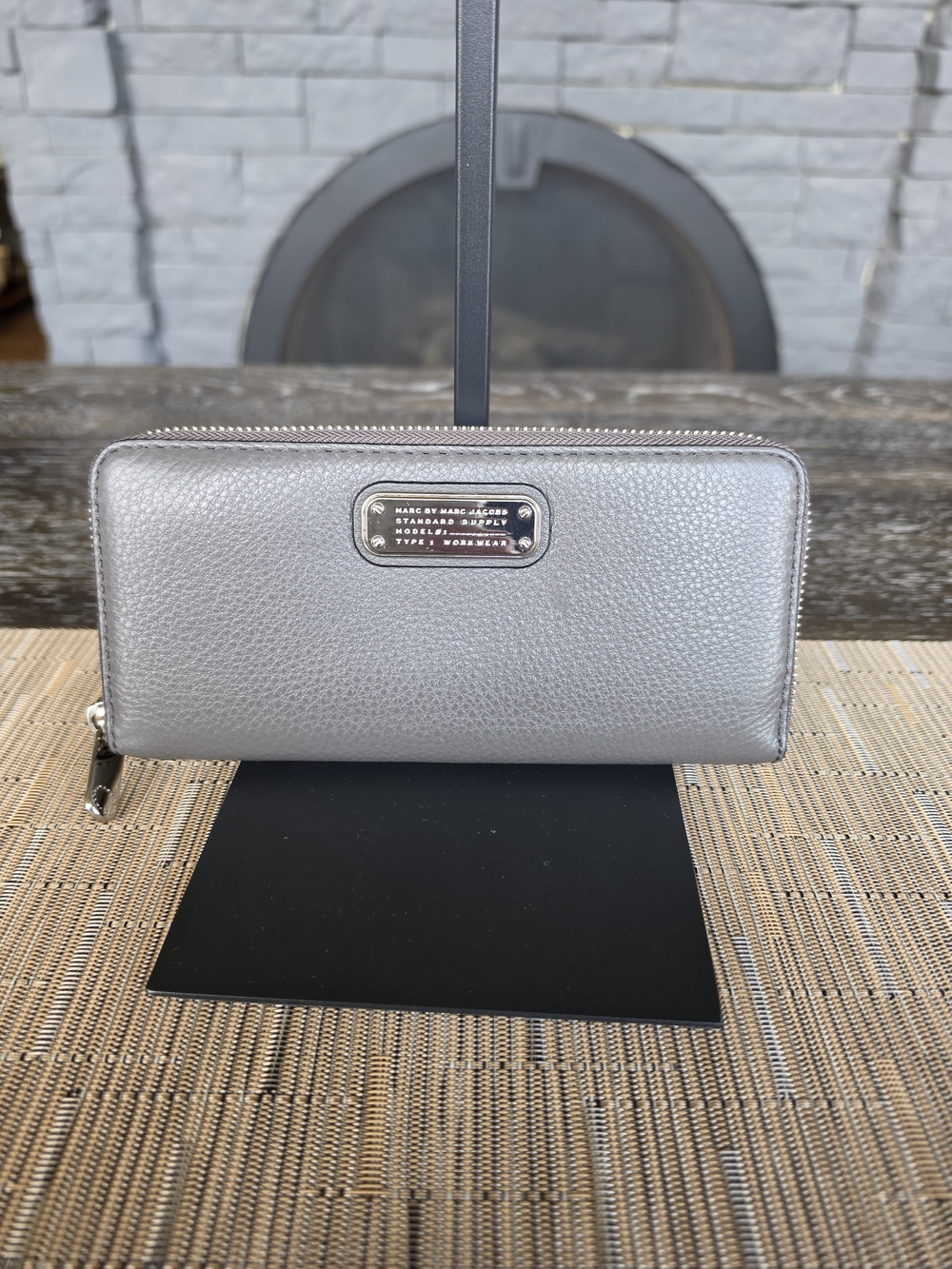 Marc by Marc Jacobs Pebbled Leather Satchel in Gray with Wallet - Picture 6 of 9